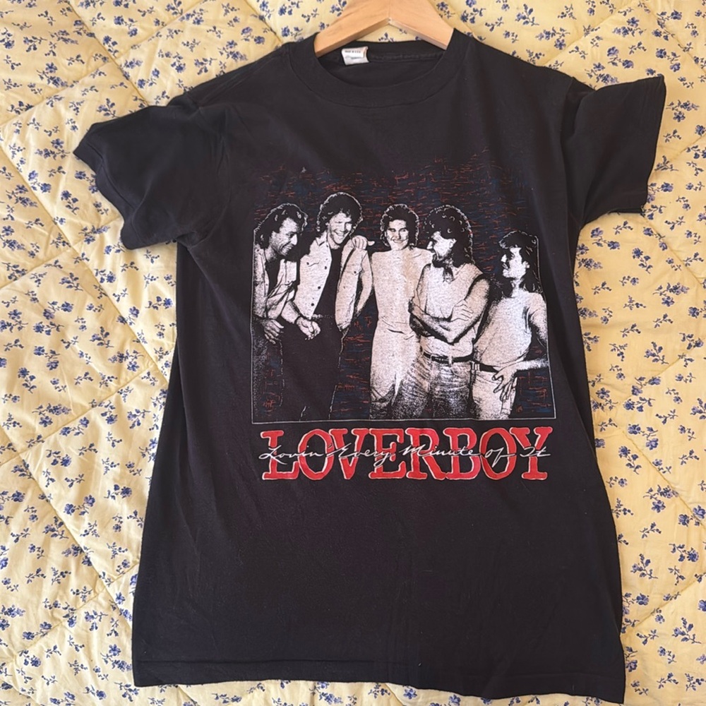 Vintage Lover Boy Loving every minute of it 86 tour tee